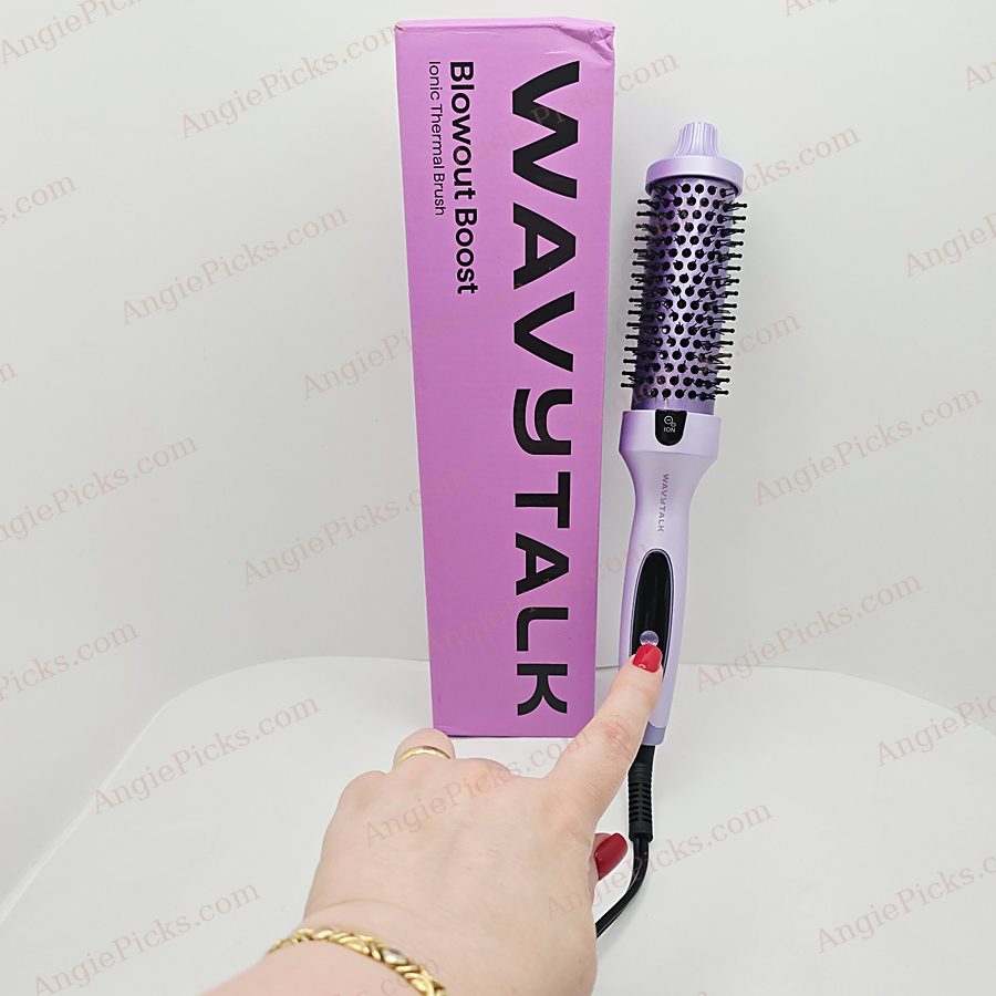 My finger pointing to the buttons on the Wavytalk Blowout Boost handle